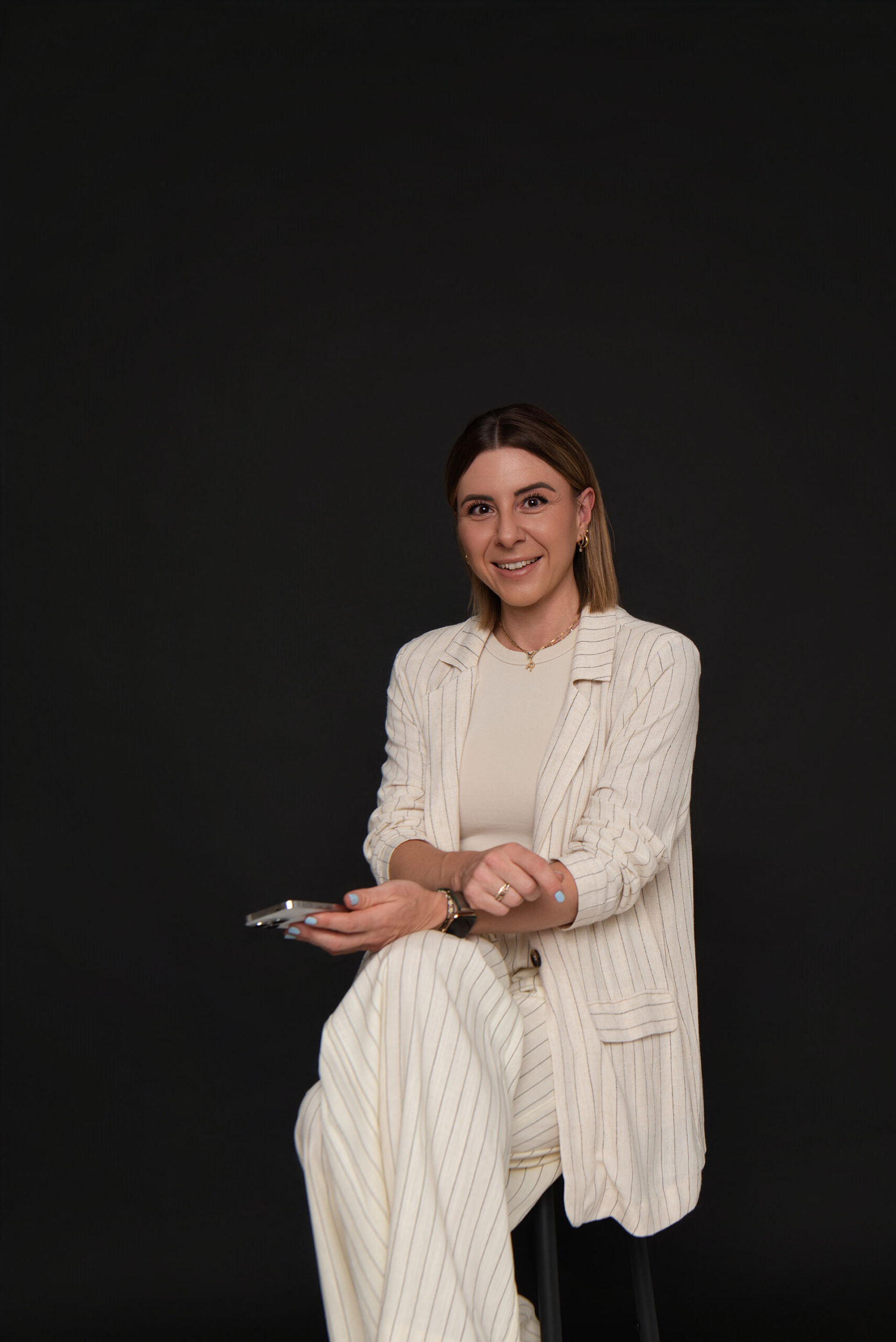 Marketing und Website aus einer Hand: Beratung, Strategie, Umsetzung und laufende Begleitung. Mit Erfahrung aus Grafik, Content, Webdesign, SEO und Online-Marketing entstehen Lösungen, die zusammenpassen und dein Business online sichtbar, klar und professionell präsentieren.